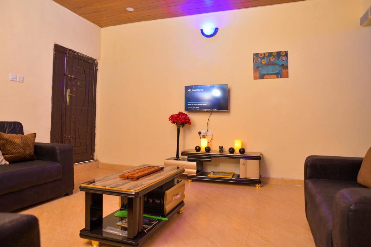 Living Green Apartments Airport Pick Up Benin City Exteriér fotografie