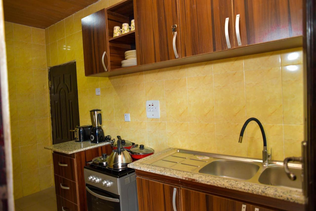 Living Green Apartments Airport Pick Up Benin City Exteriér fotografie